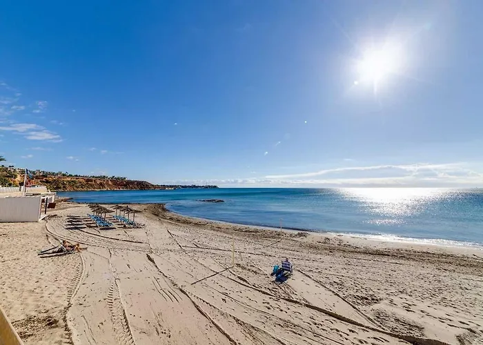 아파트 In Cabo Roig *